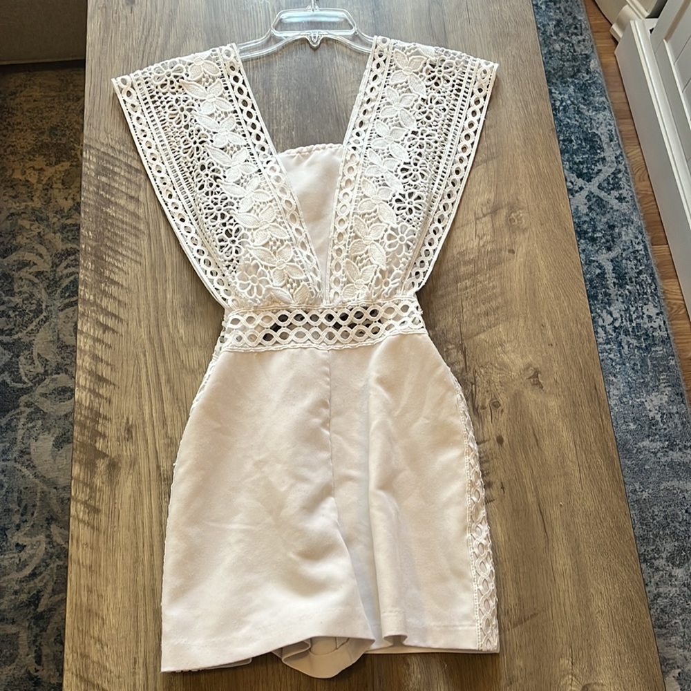Romper - Picture 2 of 5